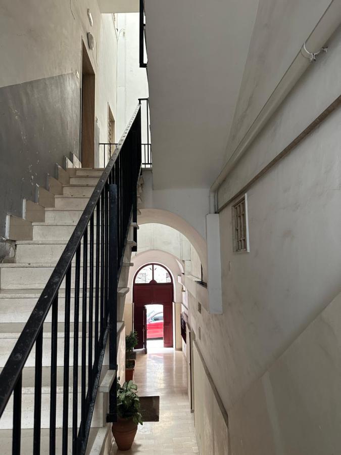 3F Apartment Бари Екстериор снимка